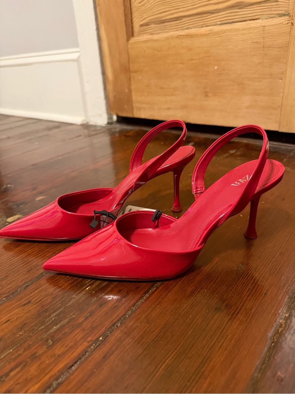 ✨NWT‼️ZARA Bright Red Patent Slingback Pointed-Toe Heels